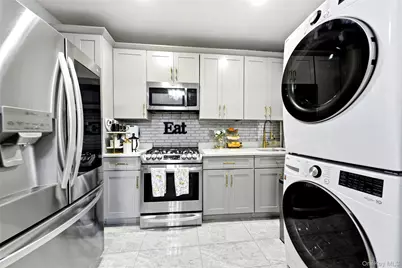 160 Wadsworth Avenue #201, New York, NY 10033 - Photo 1