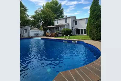 245 Northern Boulevard, Saint James, NY 11780 - Photo 7