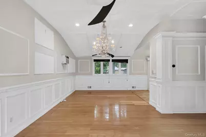 14 Branch Lane, East Setauket, NY 11733 - Photo 3