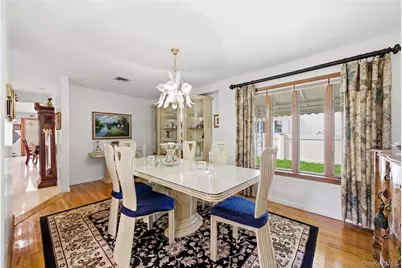 698 Washington Street, Franklin Square, NY 11010 - Photo 7