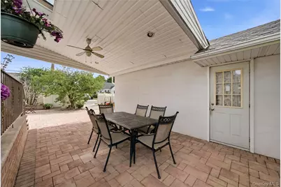 698 Washington Street, Franklin Square, NY 11010 - Photo 23