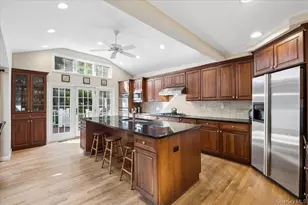 372 Fort Hill Rd, Scarsdale, NY 10583 - Photo 7