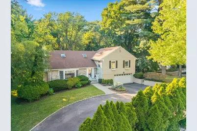 372 Fort Hill Road, Scarsdale, NY 10583 - Photo 1
