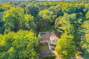 372 Fort Hill Rd, Scarsdale, NY 10583 - Photo 33