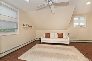 1238 Garden Pl, Wantagh, NY 11793 - Photo 19