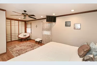 1238 Garden Place, Wantagh, NY 11793 - Photo 17