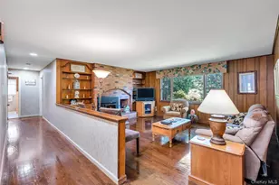 34 Daly Ct, Riverhead, NY 11901 - Photo 21