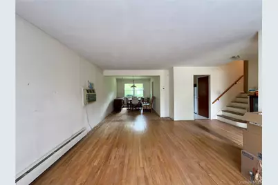 10 Abbie Lane, Hyde Park, NY 12538 - Photo 5