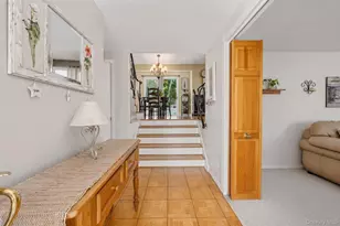 332 N Monroe Ave, Lindenhurst, NY 11757 - Photo 13