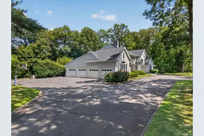 8 Victorian Lane, Brookville, NY 11545 - Photo 3