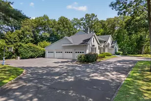 8 Victorian Ln, Brookville, NY 11545 - Photo 3