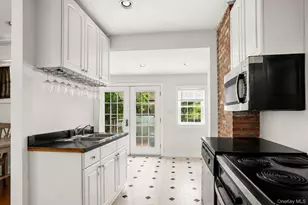 169-60 144th Rd, Springfield Gardens, NY 11434 - Photo 5
