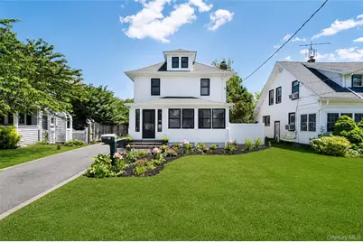 85 Garfield Avenue, Sayville, NY 11782 - Photo 1