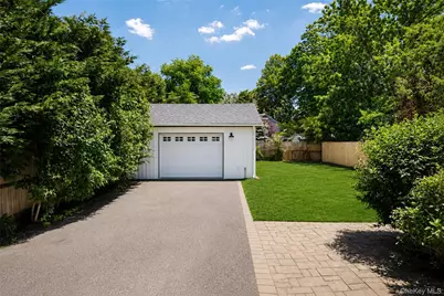 85 Garfield Avenue, Sayville, NY 11782 - Photo 35