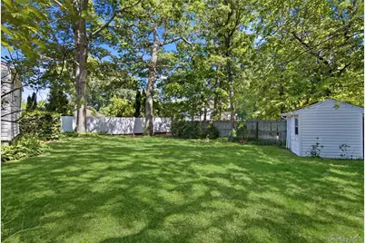 34 Hollo Drive, Holbrook, NY 11741 - Photo 27
