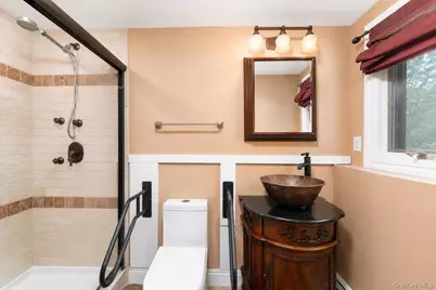 25 Brewster Avenue, Northport, NY 11768 - Photo 23