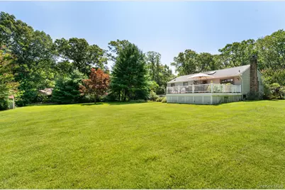 25 Brewster Avenue, Northport, NY 11768 - Photo 25