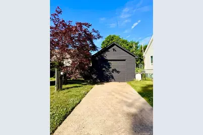 43 Elinor Place, Freeport, NY 11520 - Photo 19