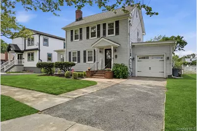 17 Norman Avenue, Amityville, NY 11701 - Photo 3