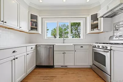 17 Norman Avenue, Amityville, NY 11701 - Photo 9