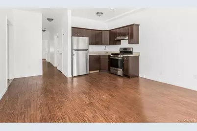 3939 Secor Avenue, Bronx, NY 10466 - Photo 3