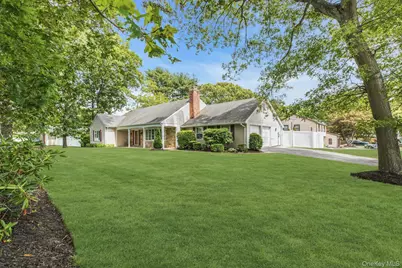 23 Bently Lane, Stony Brook, NY 11790 - Photo 3