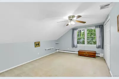 23 Bently Lane, Stony Brook, NY 11790 - Photo 19