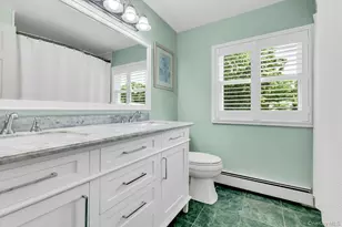 23 Bently Ln, Stony Brook, NY 11790 - Photo 23