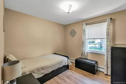 105 Convent Road, Syosset, NY 11791 - Photo 15
