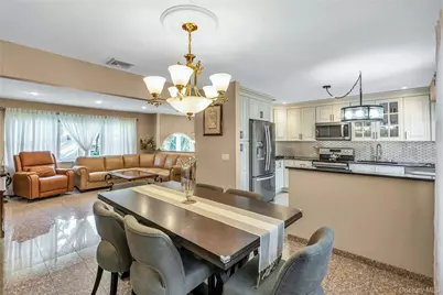 105 Convent Road, Syosset, NY 11791 - Photo 7