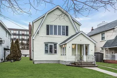 11 Merton Avenue, Lynbrook, NY 11563 - Photo 3