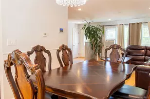 60 Lewis St, Freeport, NY 11520 - Photo 7