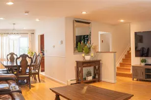 60 Lewis St, Freeport, NY 11520 - Photo 3
