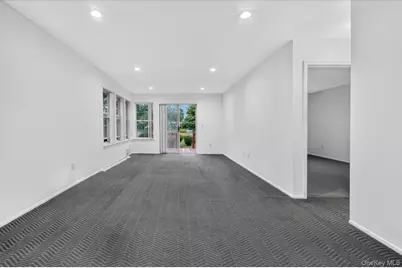 41-43 Broadlawn Drive, Central Islip, NY 11722 - Photo 13