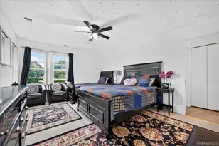 41-43 Broadlawn Dr, Central Islip, NY 11722 - Photo 9