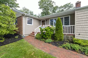 48 William Penn Dr, Stony Brook, NY 11790 - Photo 3