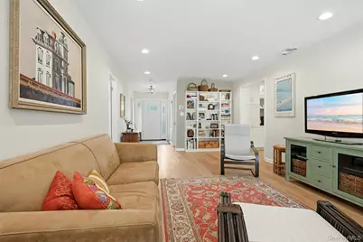 210 Elton Court W, Saint James, NY 11780 - Photo 7