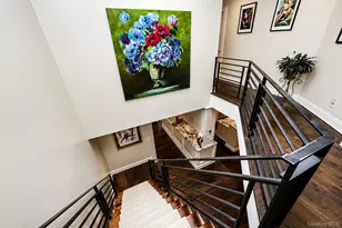 27 Hunt Ct, Jericho, NY 11753 - Photo 29