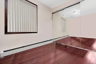 186-31 Radnor Rd, Jamaica, NY 11432 - Photo 17