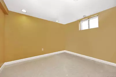 186-31 Radnor Road, Jamaica, NY 11432 - Photo 27