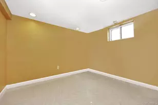 186-31 Radnor Rd, Jamaica, NY 11432 - Photo 27