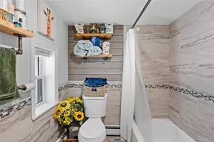 23 Edgewood Ave, Port Jefferson Station, NY 11776 - Photo 13