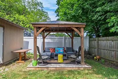 23 Edgewood Avenue, Port Jefferson Station, NY 11776 - Photo 17