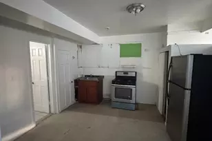 158-12 85th Ave, Jamaica, NY 11432 - Photo 15