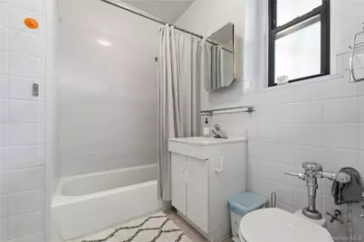 7234 Austin Street #F6, Forest Hills, NY 11375 - Photo 13