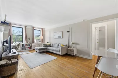 7234 Austin Street #F6, Forest Hills, NY 11375 - Photo 5