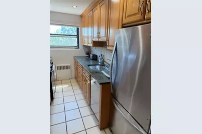 35 Shady Glen Court #3F, New Rochelle, NY 10805 - Photo 5