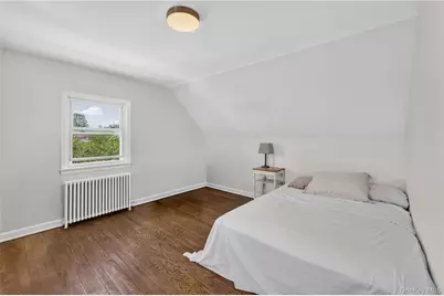 5 E 4th Street, Huntington Station, NY 11746 - Photo 25