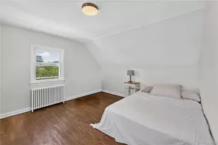 5 E 4th St, Huntington Station, NY 11746 - Photo 25