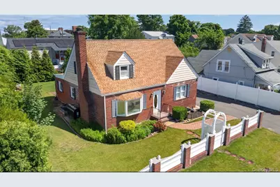 5 E 4th Street, Huntington Station, NY 11746 - Photo 3